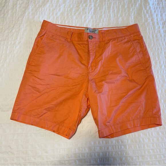 Men’s Penguin Short - Picture 4 of 4